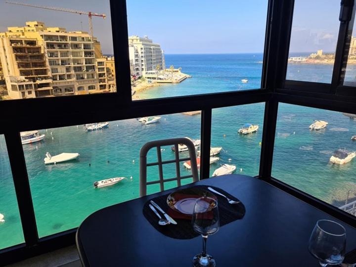 Spinola Bay Sea Front Apt 6 San Ġiljan Exterior foto