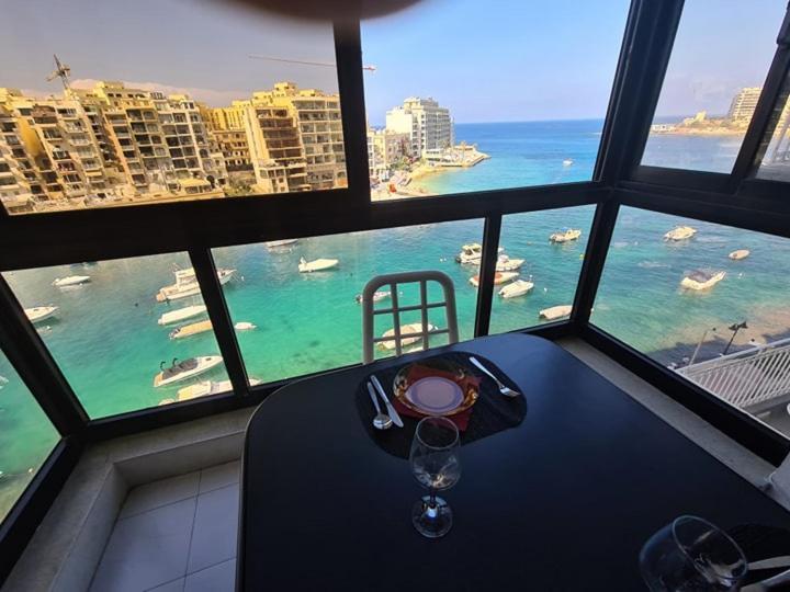 Spinola Bay Sea Front Apt 6 San Ġiljan Exterior foto